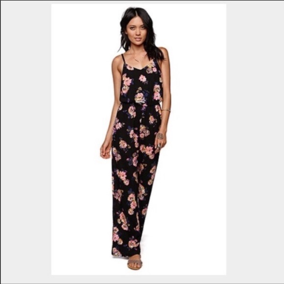 Kendall & Kylie Dresses & Skirts - Kendall & Kylie jumpsuit